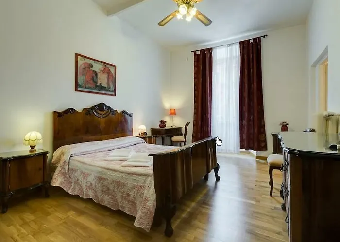 Center, Rione Monti, Apartament